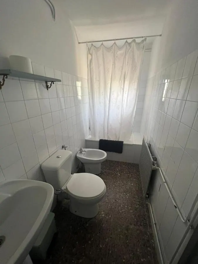 New Hostal Sant Llop Tordera Han/Misafirhane