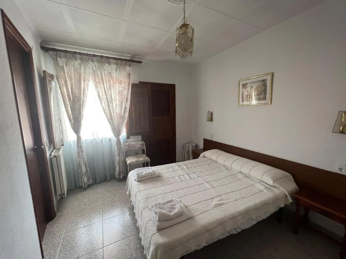 New Hostal Sant Llop Tordera Kro