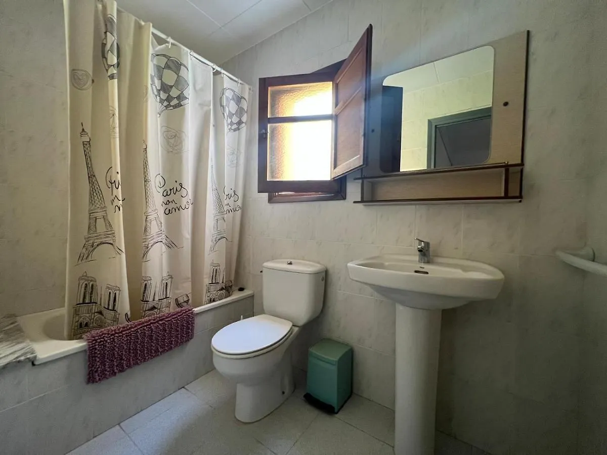 New Hostal Sant Llop Tordera Han/Misafirhane