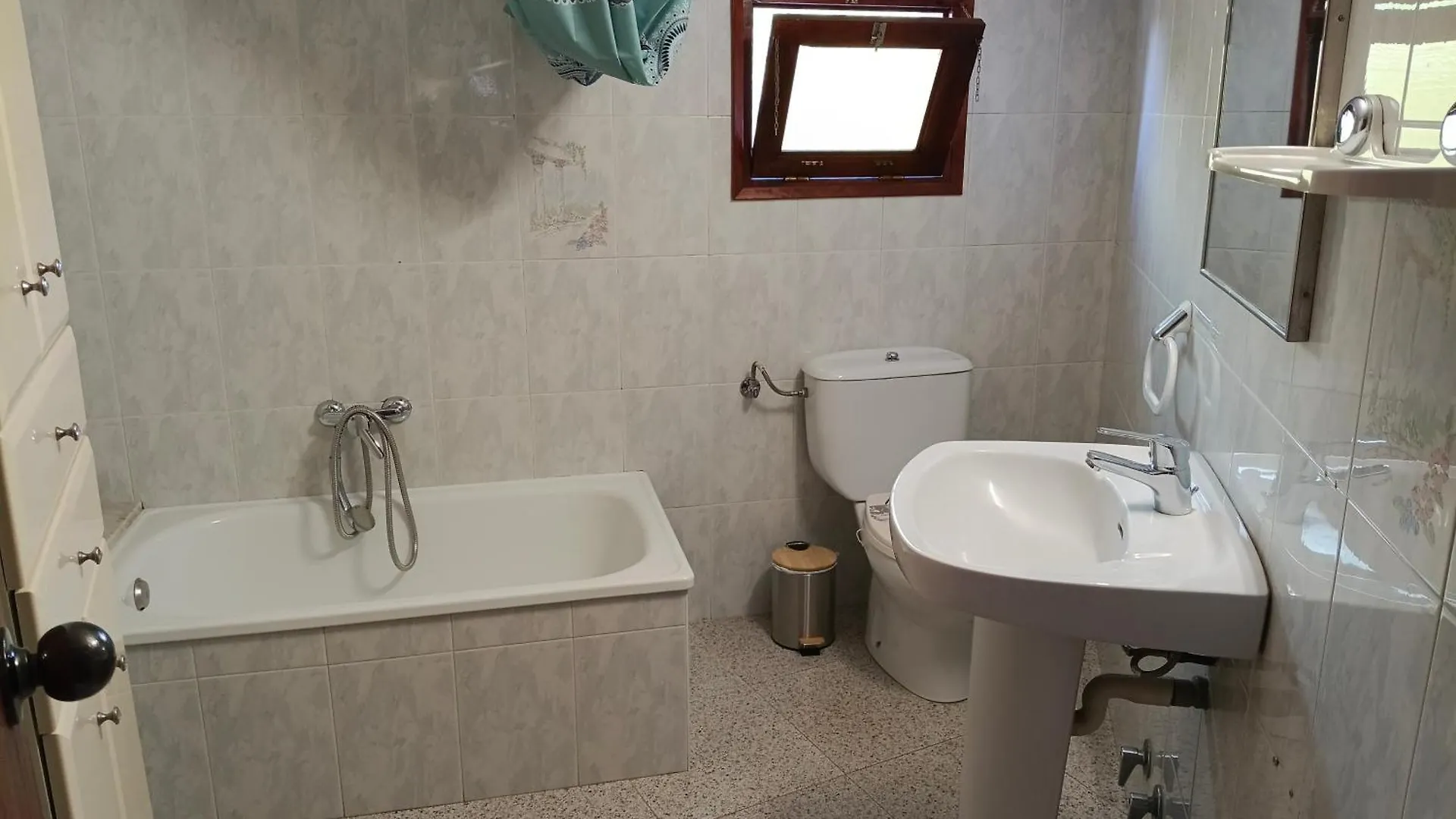 New Hostal Sant Llop Tordera