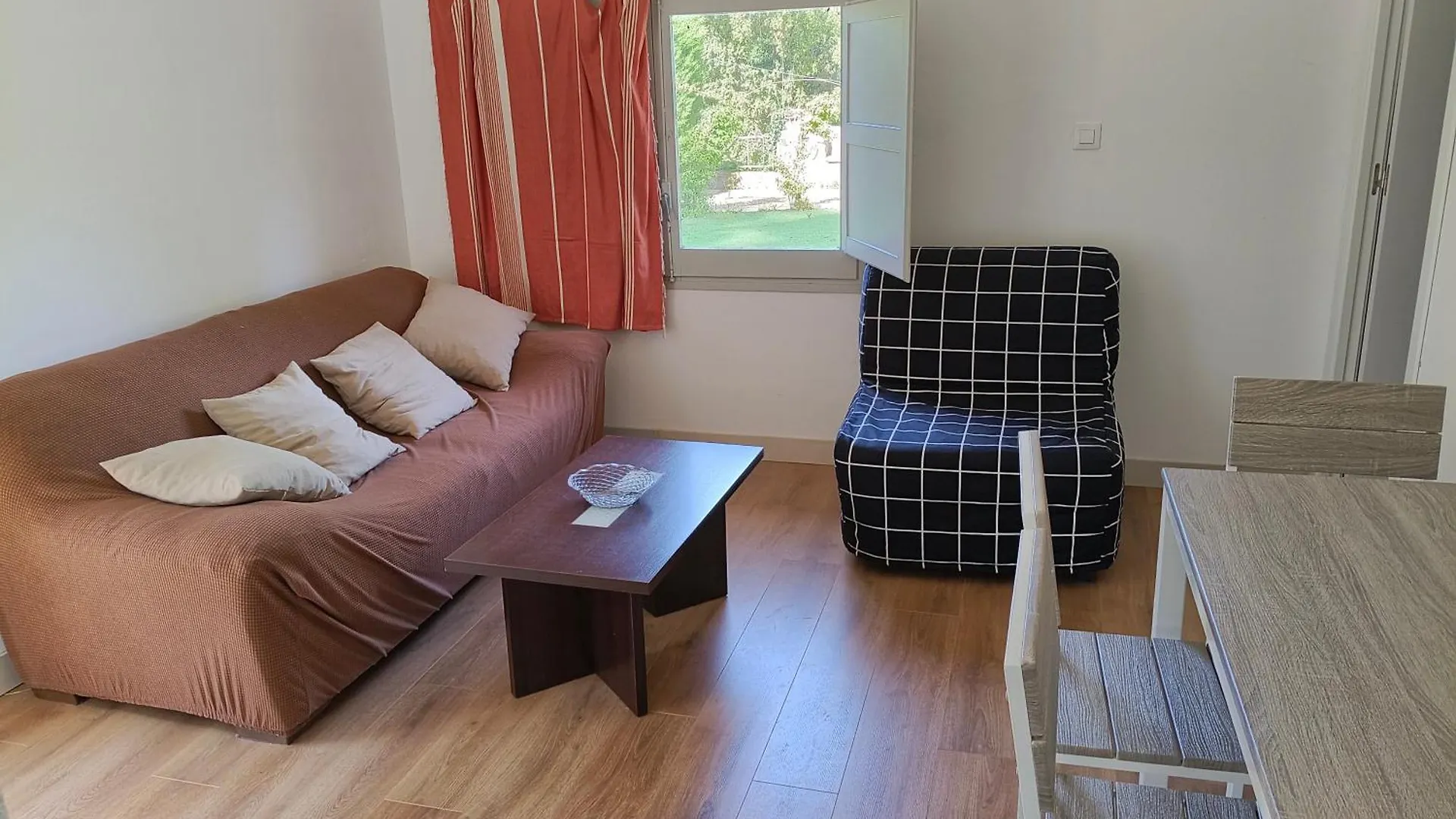 New Hostal Sant Llop Tordera